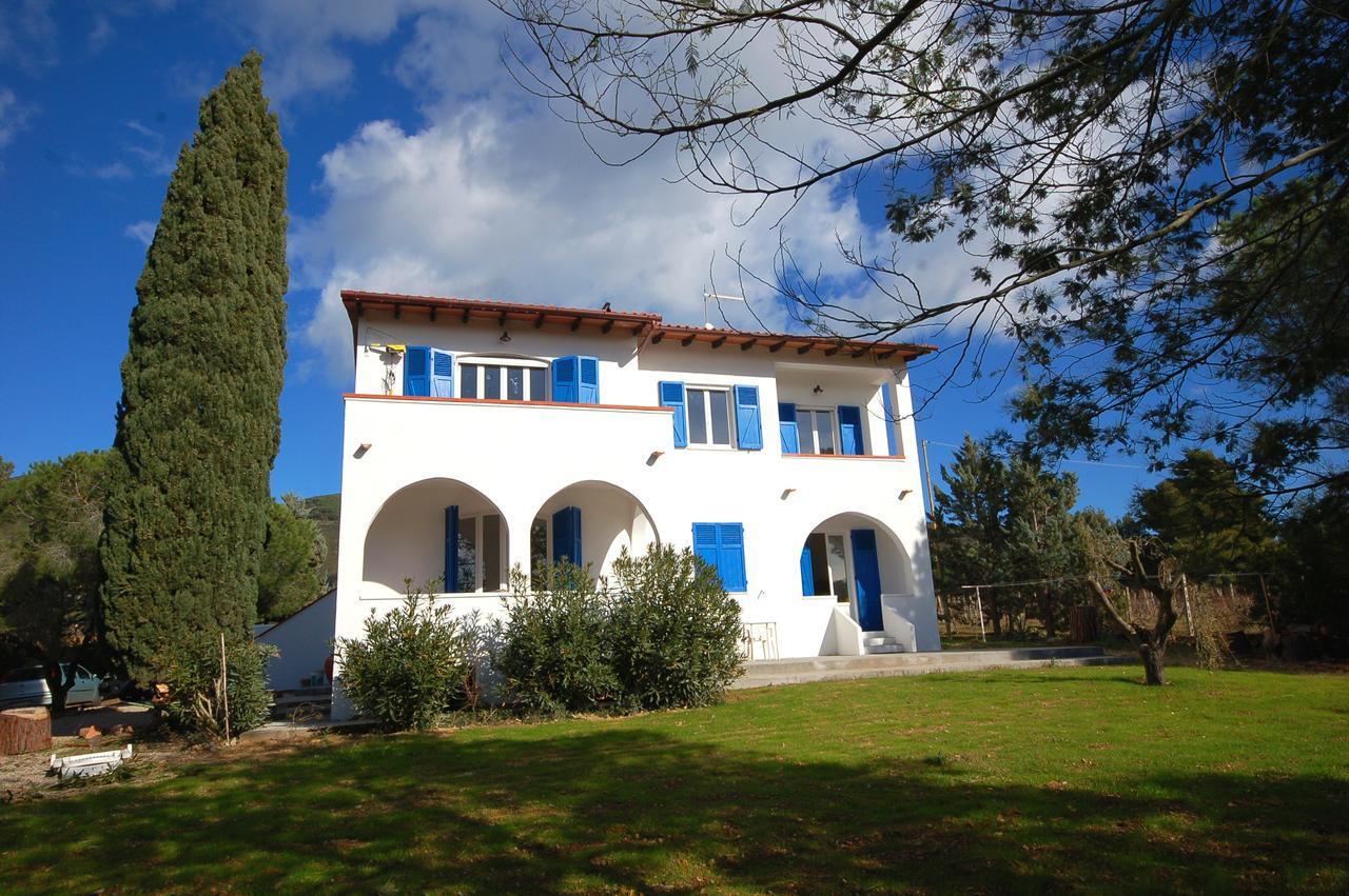 Casa Balena Bianca Lägenhet Lacona Exteriör bild